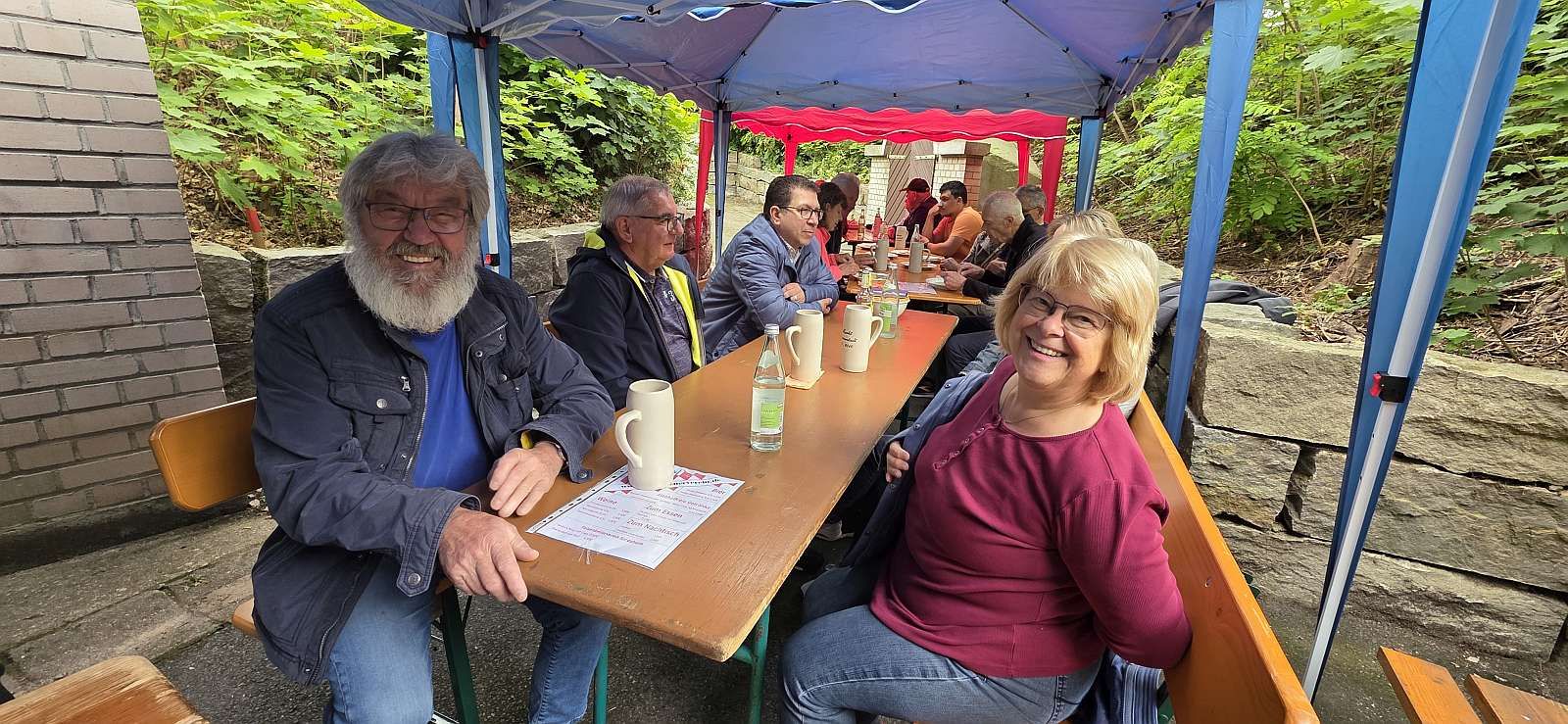 Sommeressen im Felsenkellerverein Lonnerstadt: Volles Haus und beste Stimmung