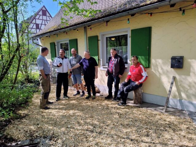 Felsenkellerverein macht Kelleranlage fit für die Saison